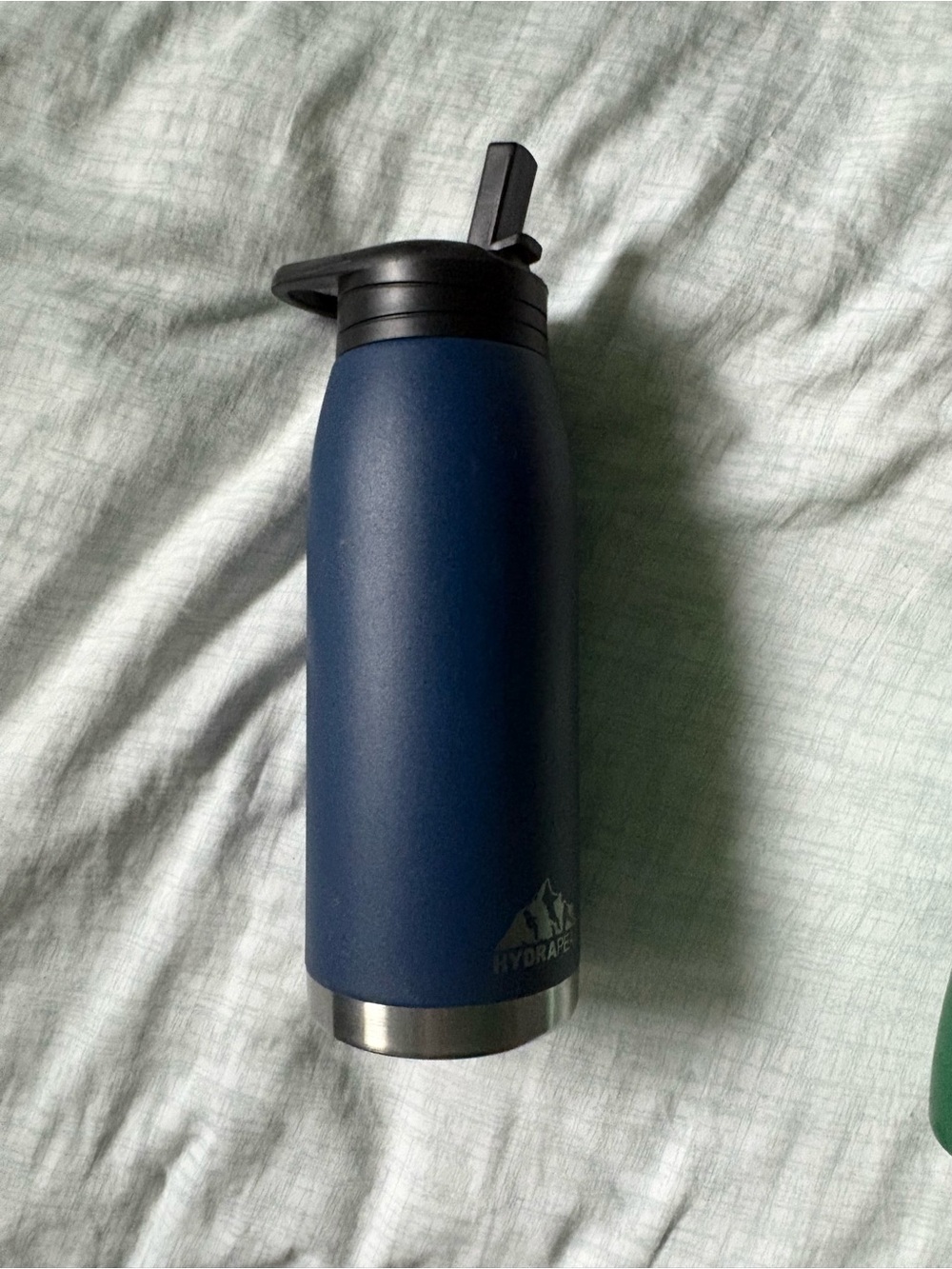 Hydrapeak flip top water bottle navy